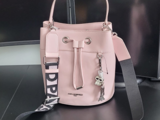 sac-a-main-karl-lagerfeld